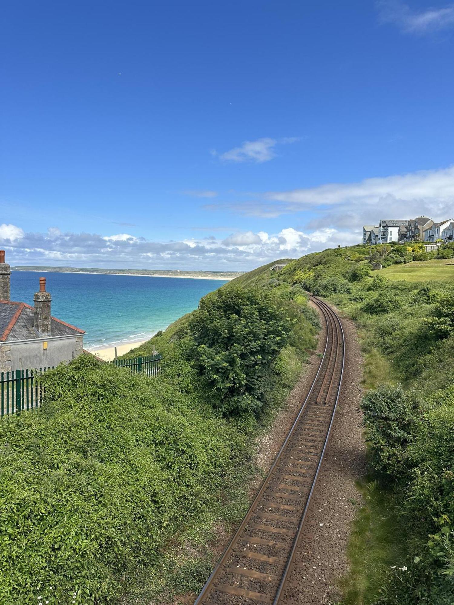 Cozy Coastal In Holiday home Hayle
